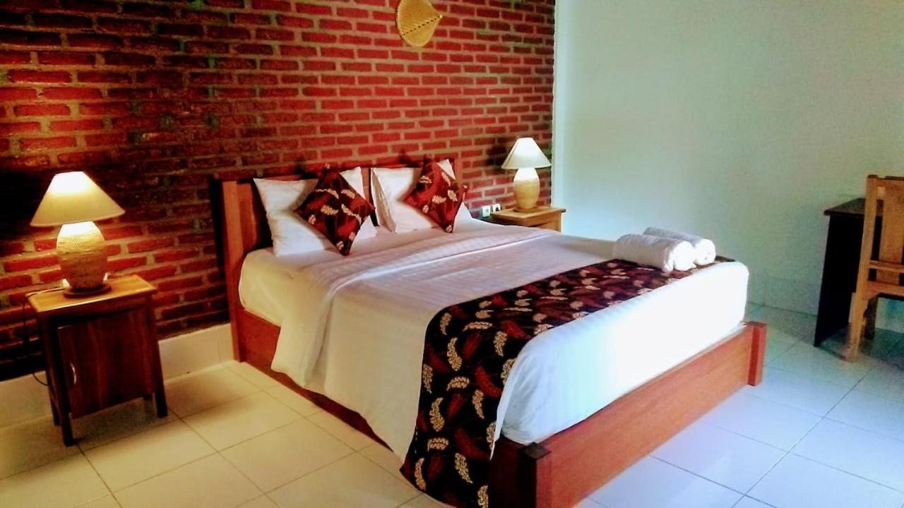 Bungalow And Restaurant Anda Kuta  Экстерьер фото