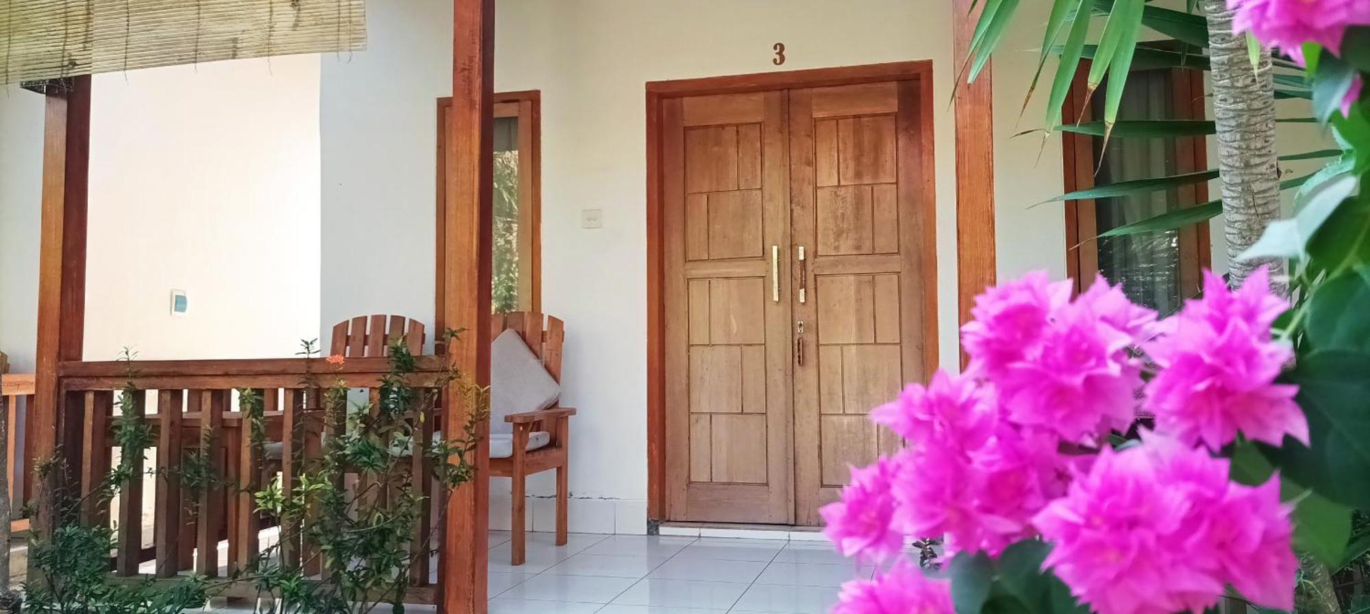 Bungalow And Restaurant Anda Kuta  Экстерьер фото